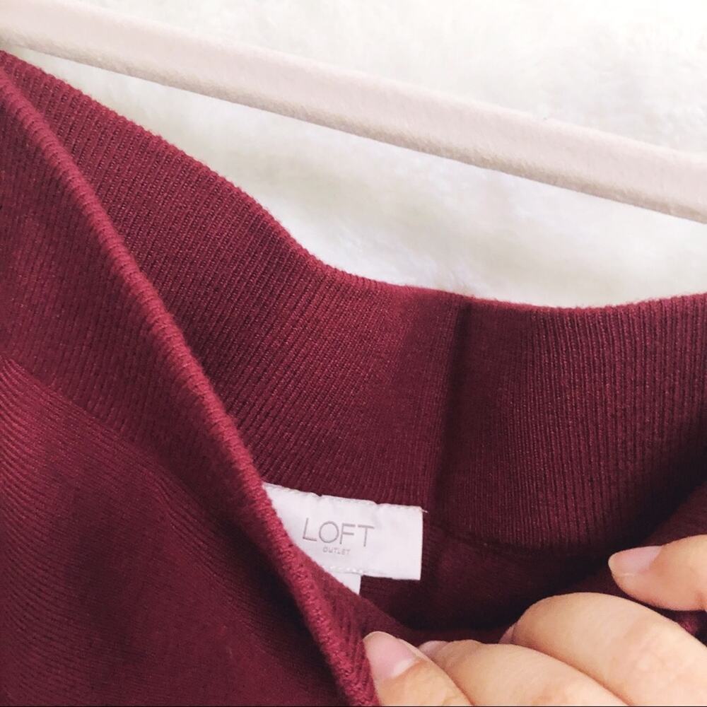 LOFT Crimson Red Sweater Flippy Skirt - Picture 6 of 12